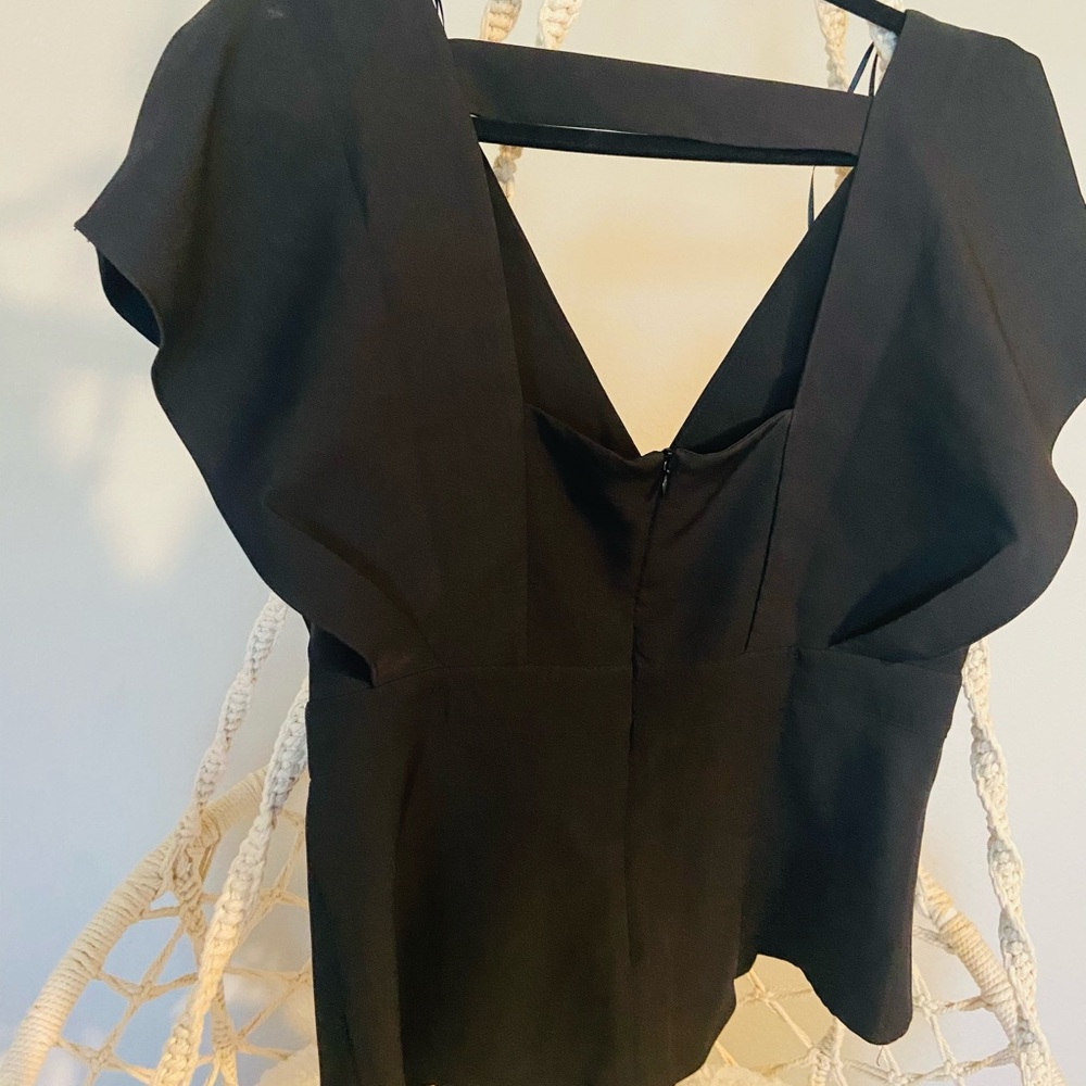 Blouse - Picture 2 of 9
